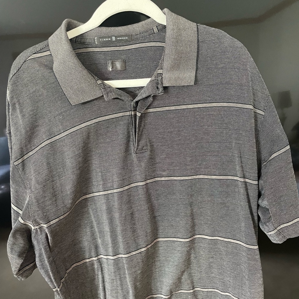 Tiger Woods x Nike Polo Golf Shirt — Mens Large